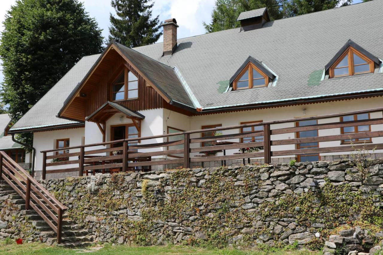 Hotel Gabriela Vítkovice Zewnętrze zdjęcie